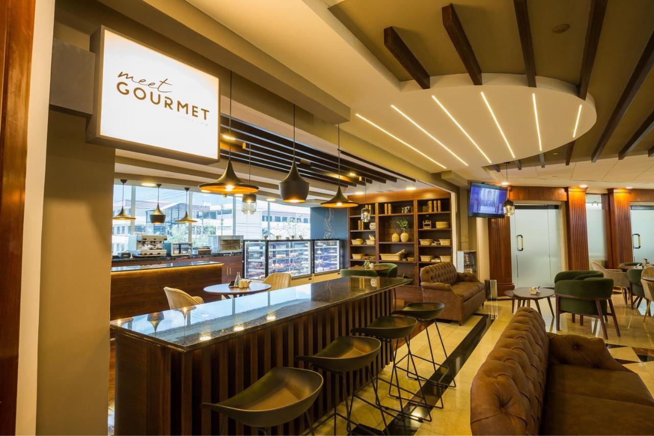 Jw Marriott Quito Hotel Bagian luar foto
