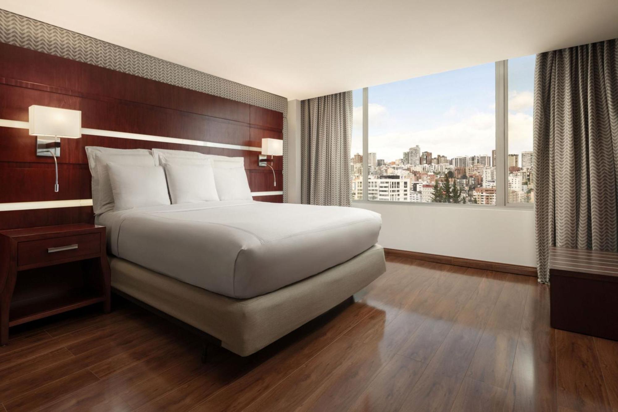 Jw Marriott Quito Hotel Bagian luar foto